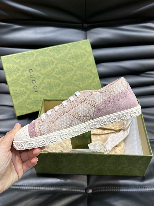 グッチ靴素材ディテール